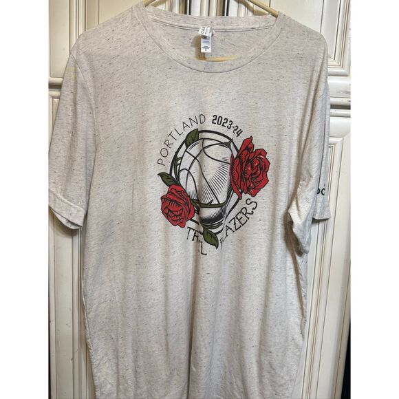 Bella + Canvas Men's Portland Trail Blazers 2023-24 Inked Rose City Tee Cream XL - Picture 1 of 10